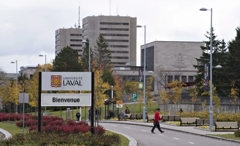 منح جامعة لافال (Laval University) في كندا