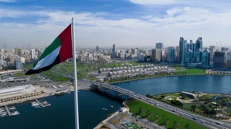 منح جامعة الشارقة للطلاب الوافدين